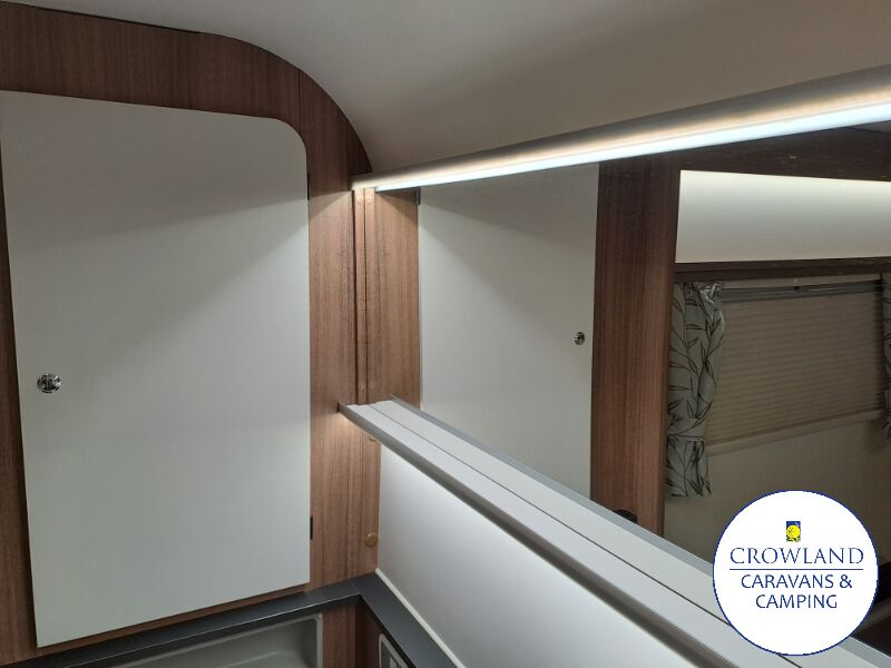 2018 Bailey Unicorn Vigo - Image 25